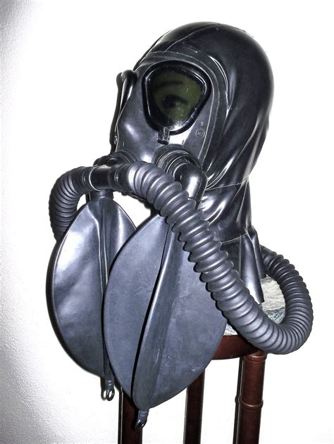 bdsm mask latex